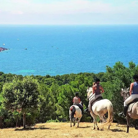 Village Cap Esterel Vue דירה Saint-Raphaël